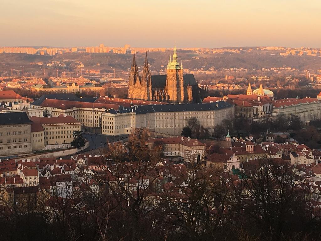 Luxury Apartment Spalena Praga Zewnętrze zdjęcie