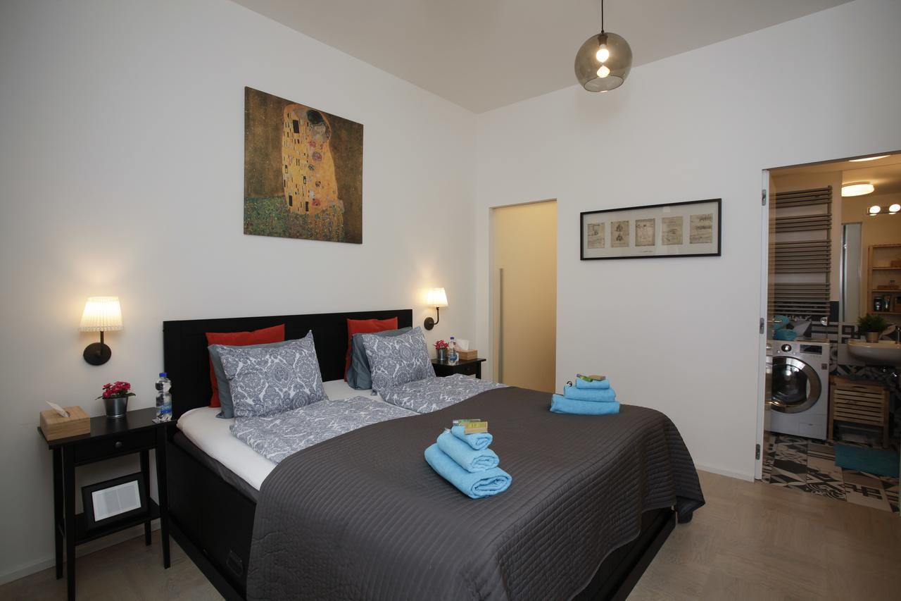 Luxury Apartment Spalena Praga Zewnętrze zdjęcie