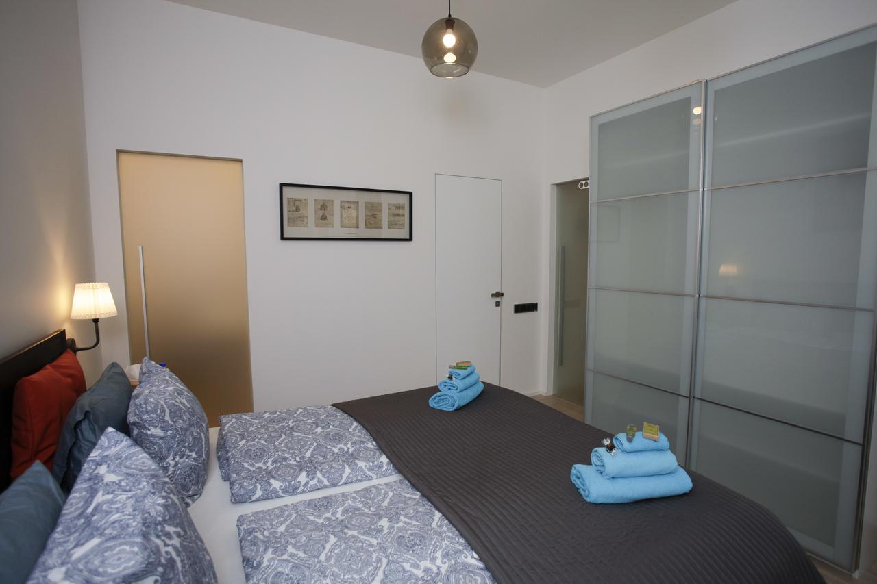 Luxury Apartment Spalena Praga Zewnętrze zdjęcie