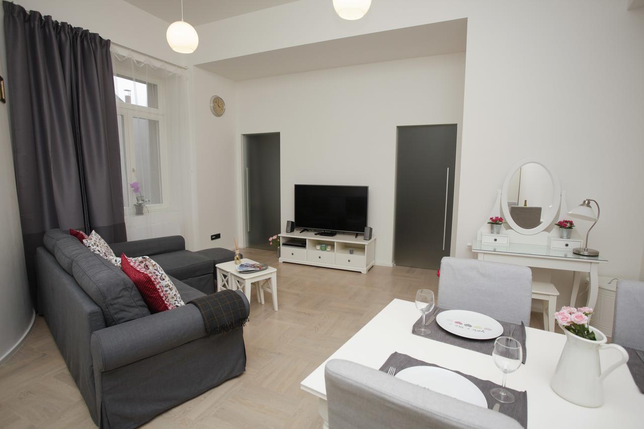 Luxury Apartment Spalena Praga Zewnętrze zdjęcie